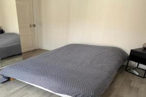 Le Farges-Chambre en colocation-Appartement partagé à 3min de La Gare ST Roch-LaConciergerieByNina Guest house, Montpellier
