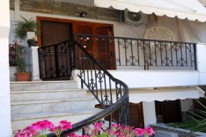 Chrysi's Home Apartments, Hanioti