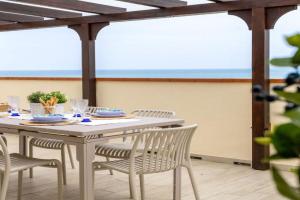 Italian Experience-La Terrazza Sul Conero Apartments, Porto Recanati
