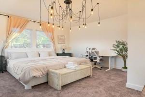 475 Unit 3 Stunning Private 1B unit Kingsize bed &sofa bed AC Apartments, San Jose
