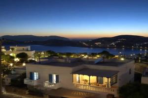 Studio Apartment with kitchenette for 4 guests Greece, Ios Chora