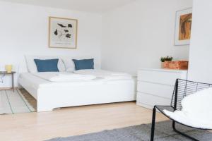 raum life - Urbanes Refugium mit Parkplatz Apartments, Straubing