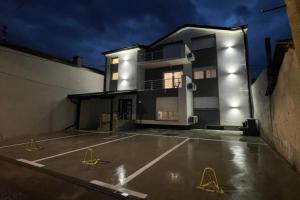 S&M apartman FREE PARKING, Vrane