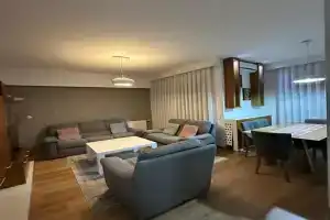 Road B Apartment, Pristina