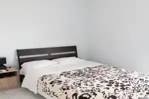 Airport city center 4 Apartments, Spata