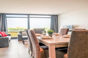 Apartment Astrid 802 with balcony by Interhome, Bredene