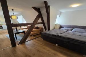 FERIENWOHNUNG 44m2 APARTMENT WOHNUNG imER STADTZENTRUM INNENSTADT INNENRING TOP LAGE MARKT UND RATHAUS NÄHE, Zittau