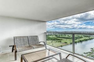 Island Colony 3105 - 30-Night Minimum Hotel, Honolulu
