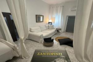 Panoramic view apartment, Megalokhori