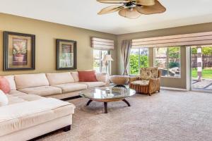 6 Mi to Old Town La Quinta Golf Retreat with Patio Apartments, Indio