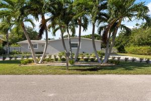 Villa Luxe 4BD 3BR Spacious Villa Heated Pool, Boca Raton