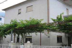 Apartments with parking space Kastel Stafilic, Kastela - 20662, Kastel Stari