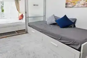 Spacious 1 Bedroom, with sofa bed and Balcony, Kathu