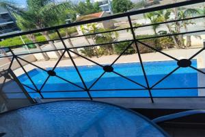 2 Bed Apartment in with Communal Pool, Kiti