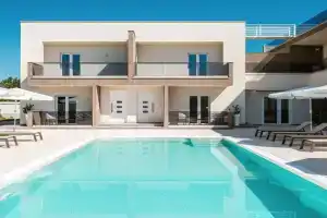 Eleia Domos - Mirea Homes Apartments, Monopoli