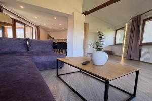 Stylish & Sunny Stay - Near Concert Hall - No 21 Apartments, Palanga