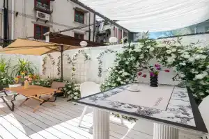 Xizhi B&B & Private Garden Apartments, Shanghai