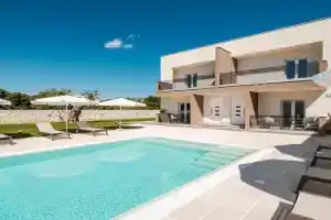 Eleia Domos - Althea Homes Apartments, Monopoli