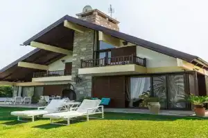 Luxurious Seafront Villa in, Pefkohori