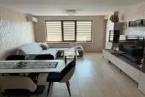 Apartment Tuthon, Pomorie