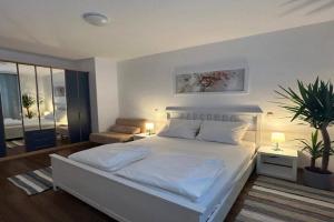 WhiteApartment, Frankfurt am Main