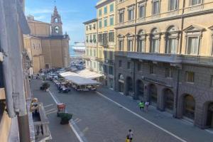 Tribunali, musei, mare, porto a 5 minuti Apartments, Ancona