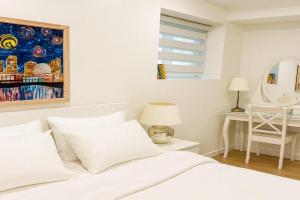 Deep Cove holiday Guest house, Burnaby
