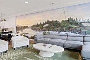 Stunning 3-Bed Retreat in the Heart of Downtown Apartments, Spokane
