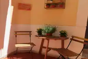 House Letizia, Portici