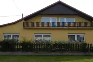 István Ház Apartments, Balatonkeresztur