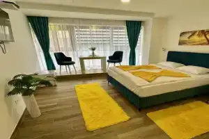 Kangaroo Apartmani, Budva