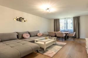 Varna Modern Escape With Private Parking Apartments, Varna