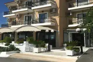 Porto Finissia Hotel, Finikounta