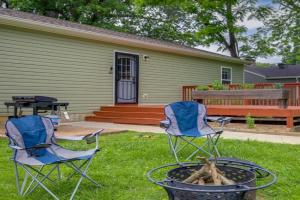 Commuter-Friendly Home 3 Mi to Dtwn! Guest house, Knoxville