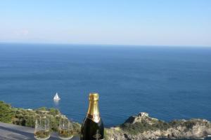 Holiday House ROSANNA, Conca dei Marini