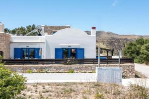 Villa Milla, Gennadi