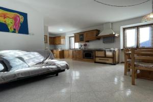 063 Bilocale, Apartments, Carisolo