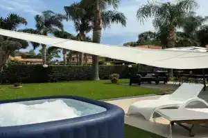 Villa Erika, Mascali