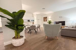 Apartamentos Mk77 Zuloaga, Leon