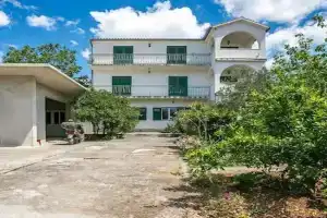 Apartments Katin Kutak, Krapanj Island