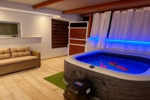 My Summerhouse with jacuzzi, Kremasti