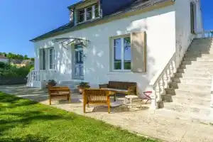 Ty Odet - Proximité du fleuve Guest house, Quimper