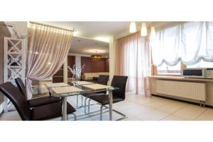 Lyapunova Atmospheric Apartment, Kharkiv