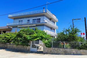 Aristotelis Apartments, Limenaria