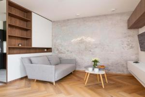 Elegant Apartment with Parking in by Noclegi Renters, Bielsko Biala