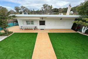 DianaHub Guest house, Artemida