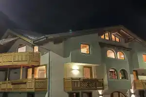 Big Superior Apartment, Dimaro