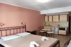 Billy's House Apartments, Parga