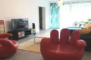 Künstler-Suite 7 - Köln, Netflix, Phantasialand Apartments, Kerpen