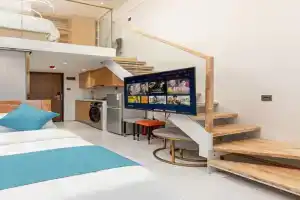 深圳华尔曼欢朋酒店公寓 罗湖水贝珠 宝城店 Apart-hotel, Shenzhen